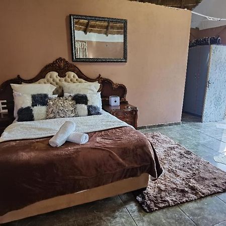 The Round House Apartment Manguzi Exterior photo